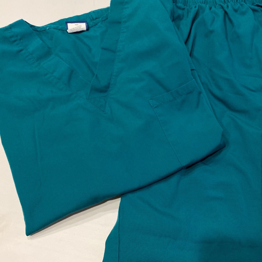 Cherokee Scrubs